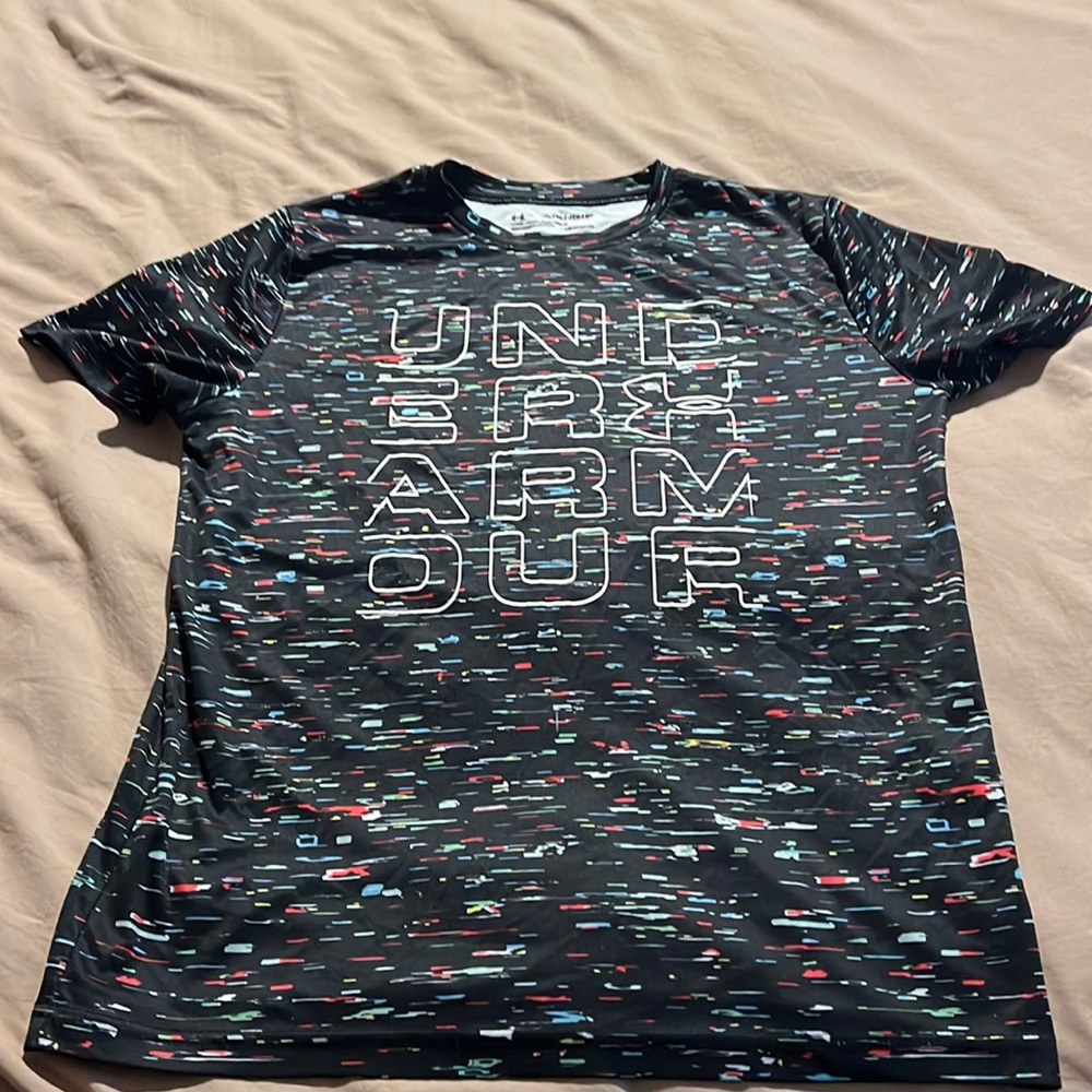 Under Armour Boys sport T